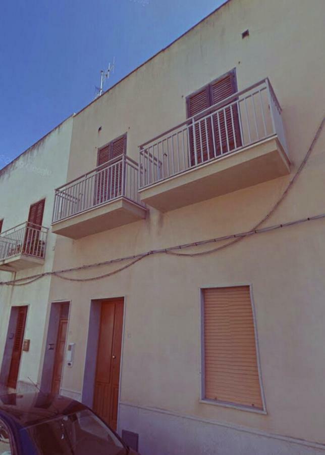 Casa Della Camperia Apartment Favignana Luaran gambar